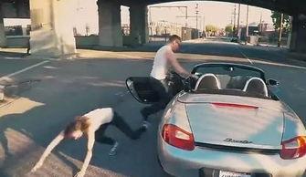 抢抵押车视频,抢抵押车现场直击，速度与激情的较量