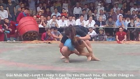 两个女人摔跤视频,两位女性摔跤高手巅峰对决